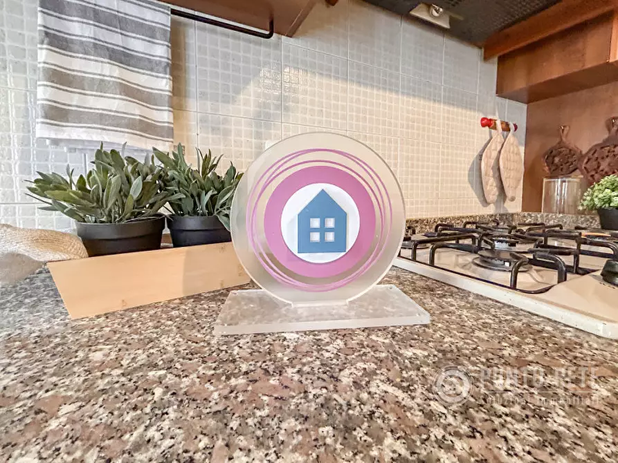 Immagine 11 di Appartamento in vendita  in Via Circonvallazione Raggio di Sole a Verona