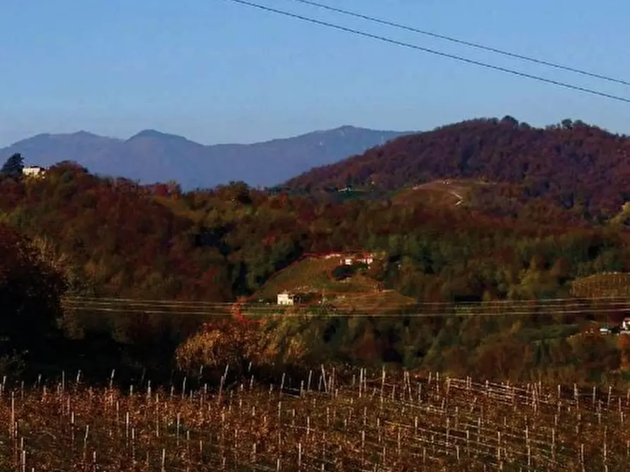 Immagine 2 di Terreno in vendita  in Via Mire Alte a Refrontolo