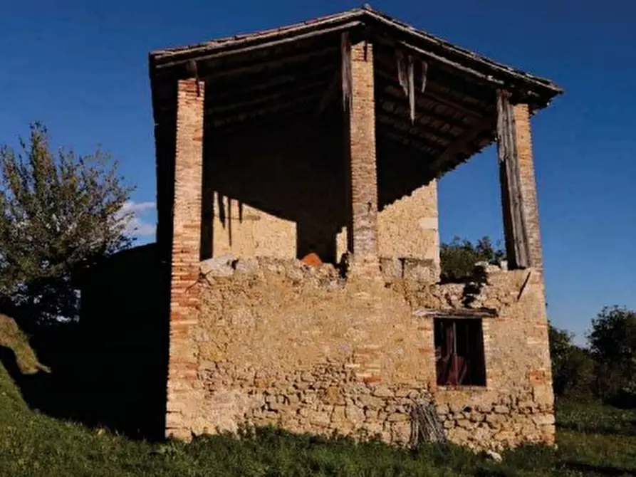 Immagine 8 di Terreno in vendita  in Via Mire Alte a Refrontolo