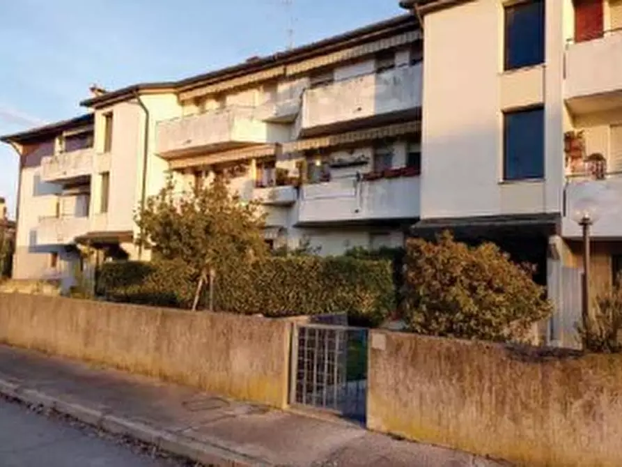 Immagine 1 di Appartamento in vendita  in Via Cavinlungo, 52 a Roncade