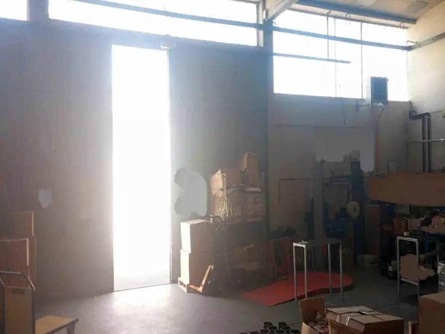 Immagine 20 di Magazzino in affitto  in VIA ISEO a San Giuliano Milanese