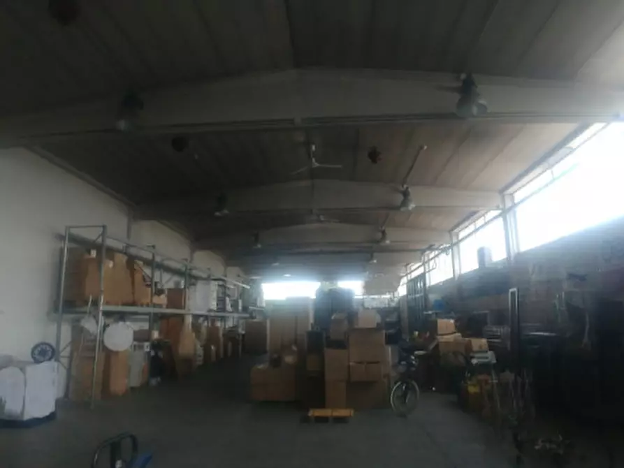 Immagine 3 di Laboratorio in affitto  in VIA ISEO a San Giuliano Milanese
