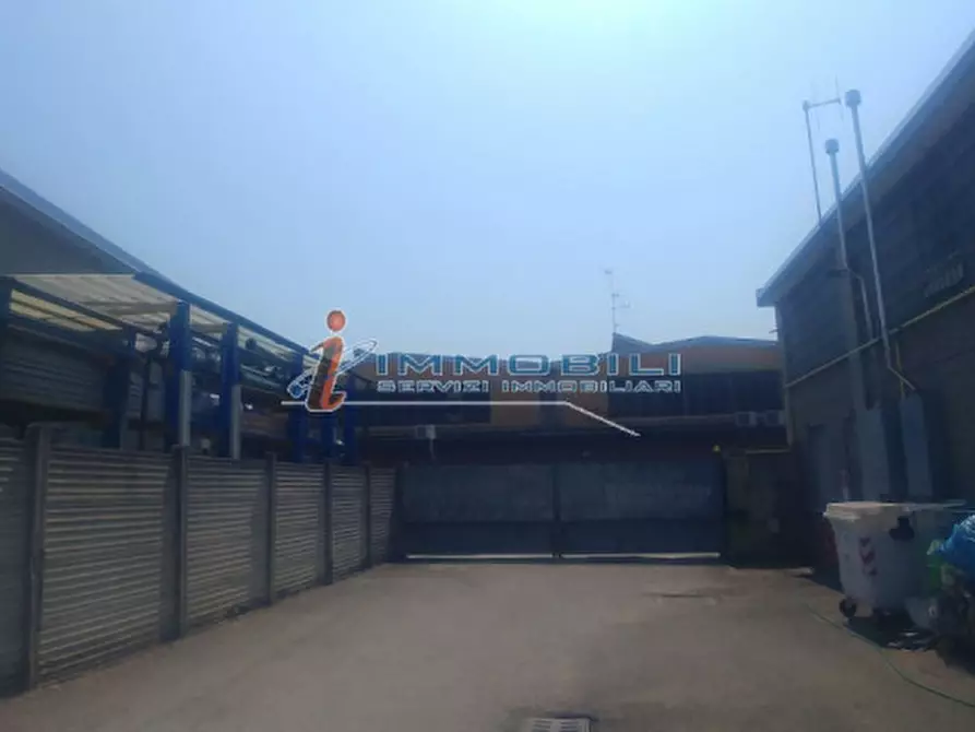 Immagine 4 di Laboratorio in affitto  in VIA ISEO a San Giuliano Milanese