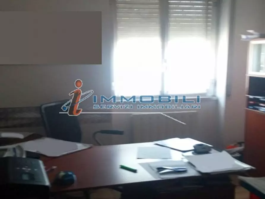 Immagine 8 di Laboratorio in affitto  in VIA ISEO a San Giuliano Milanese