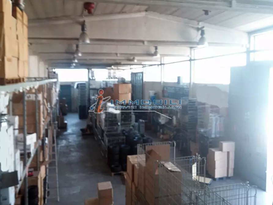 Immagine 12 di Laboratorio in affitto  in VIA ISEO a San Giuliano Milanese