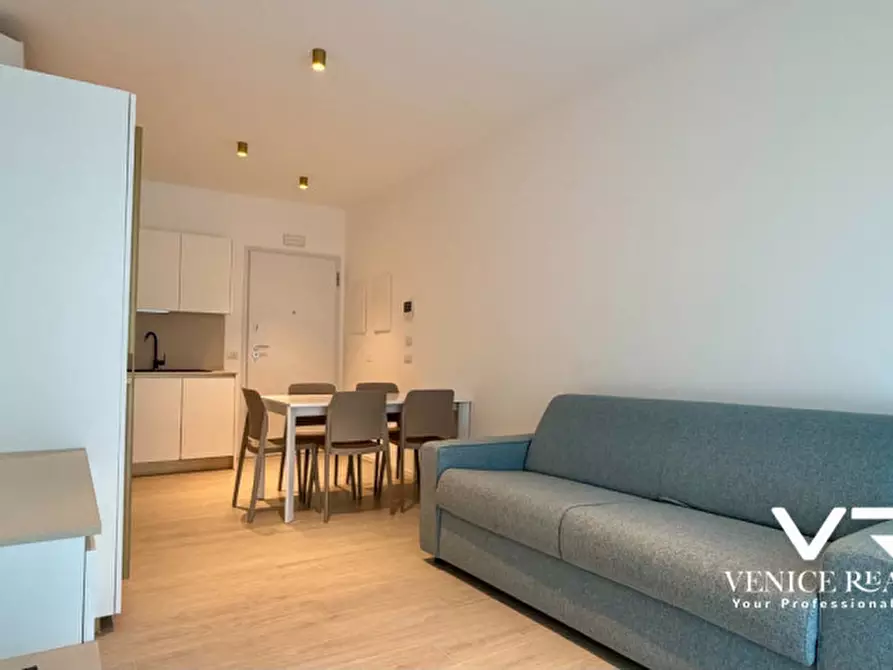 Immagine 12 di Appartamento in vendita  in viale oriente a Jesolo