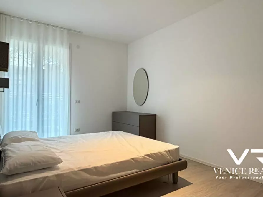 Immagine 14 di Appartamento in vendita  in viale oriente a Jesolo