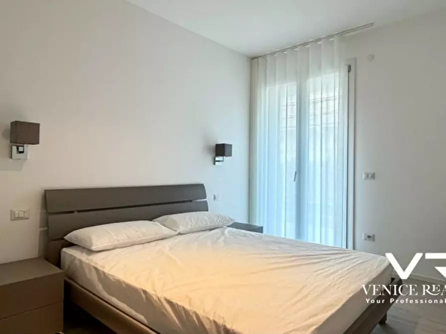 Immagine 16 di Appartamento in vendita  in viale oriente a Jesolo