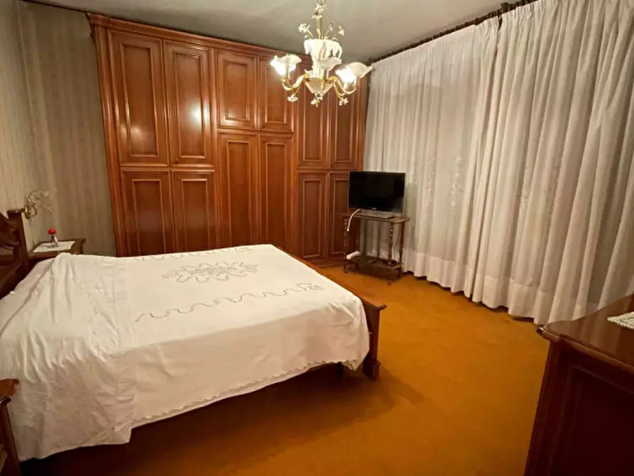 Immagine 7 di Casa bifamiliare in vendita  in Via Piave a Campolongo Maggiore