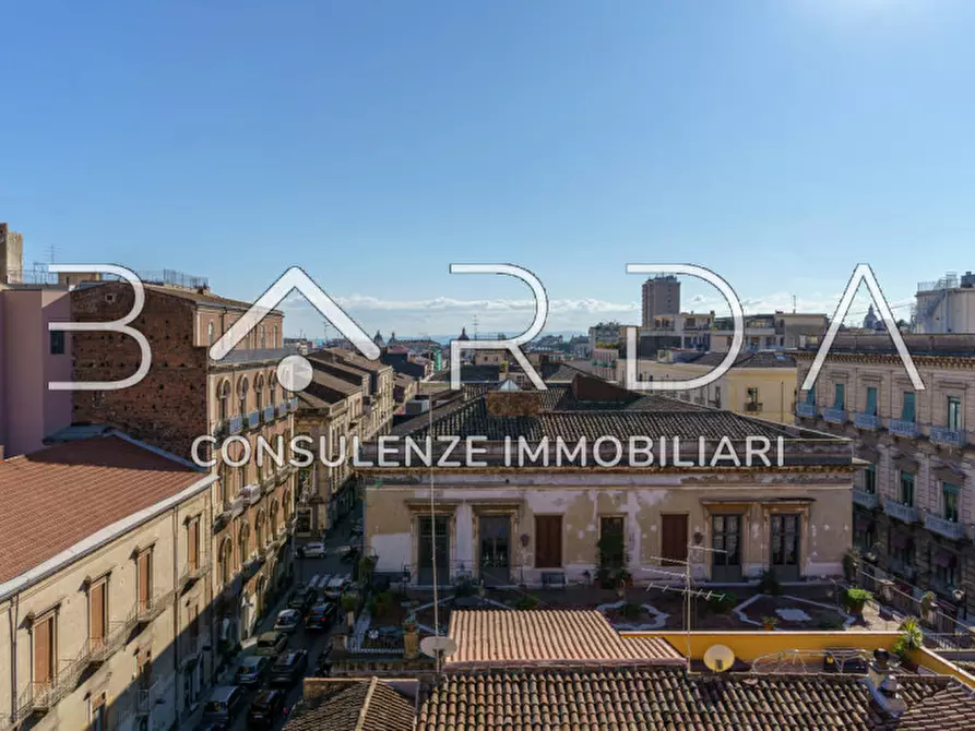Immagine 29 di Attico in vendita  a Catania
