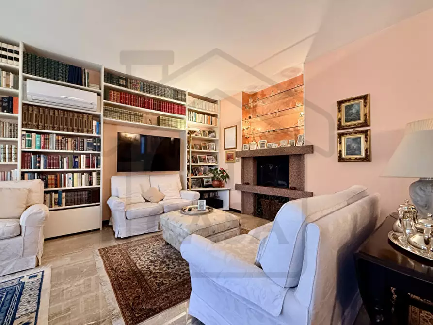 Immagine 6 di Casa bifamiliare in vendita  in Via Cilea a Abano Terme