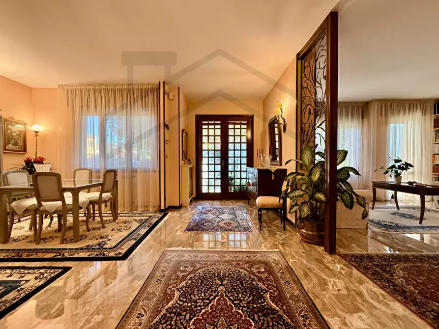 Immagine 9 di Casa bifamiliare in vendita  in Via Cilea a Abano Terme