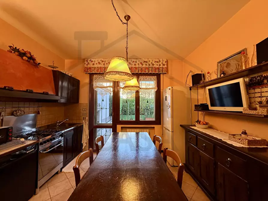 Immagine 12 di Casa bifamiliare in vendita  in Via Cilea a Abano Terme