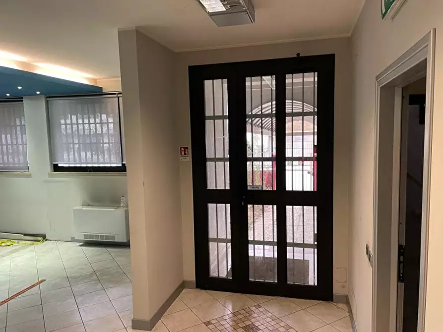 Immagine 5 di Ufficio in affitto  a Bovolenta