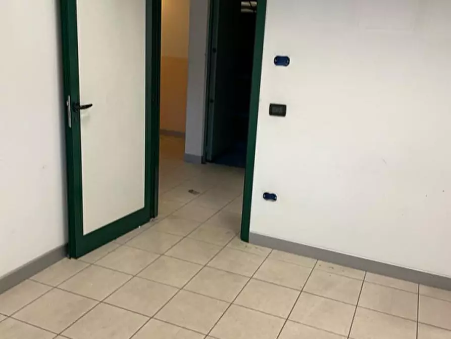 Immagine 7 di Ufficio in affitto  a Bovolenta