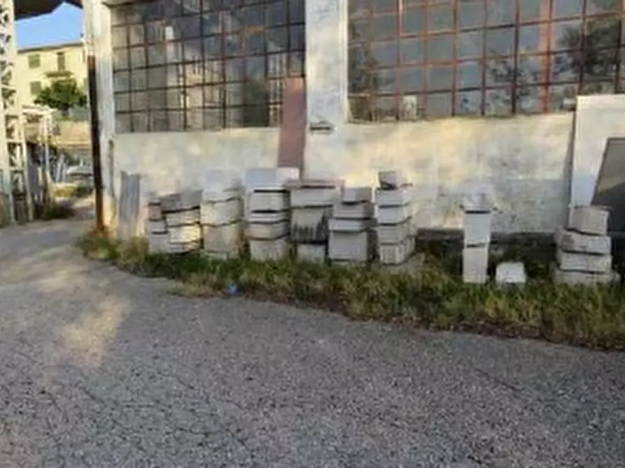 Immagine 14 di Capannone industriale in vendita  in LOCALITA' GAMBERON 17 a Caprino Veronese