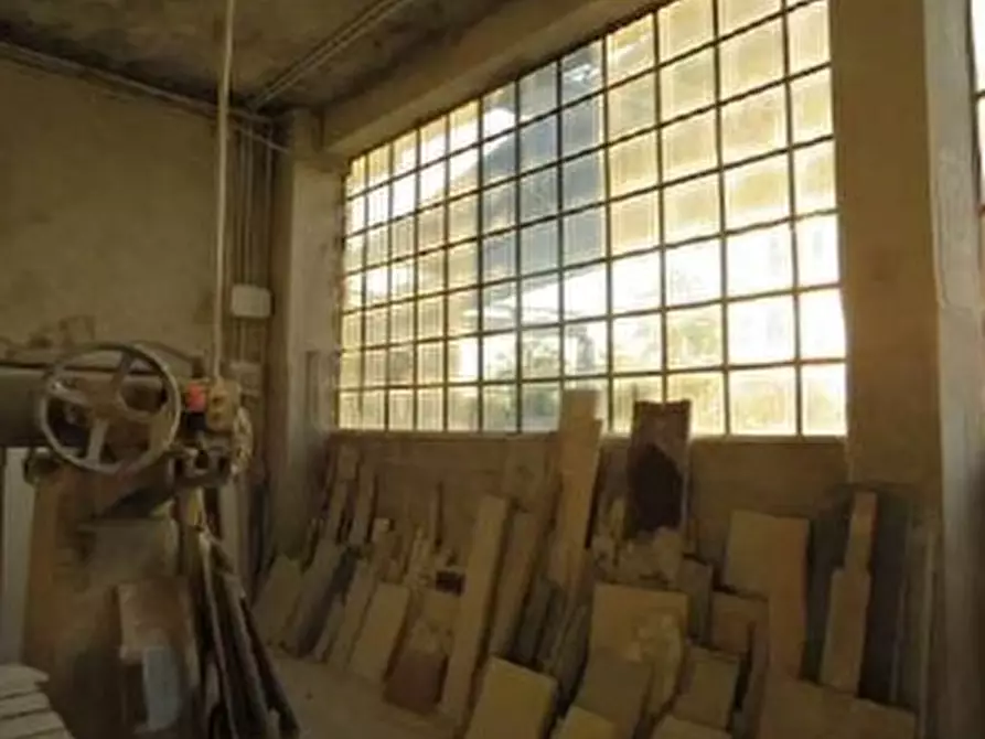 Immagine 17 di Capannone industriale in vendita  in LOCALITA' GAMBERON 17 a Caprino Veronese