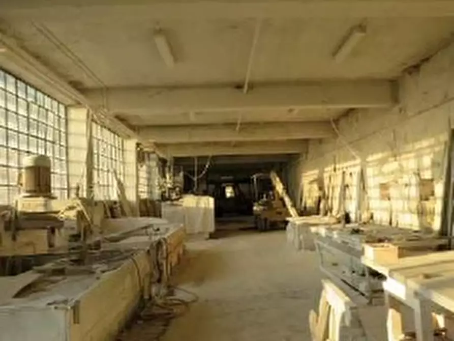 Immagine 18 di Capannone industriale in vendita  in LOCALITA' GAMBERON 17 a Caprino Veronese