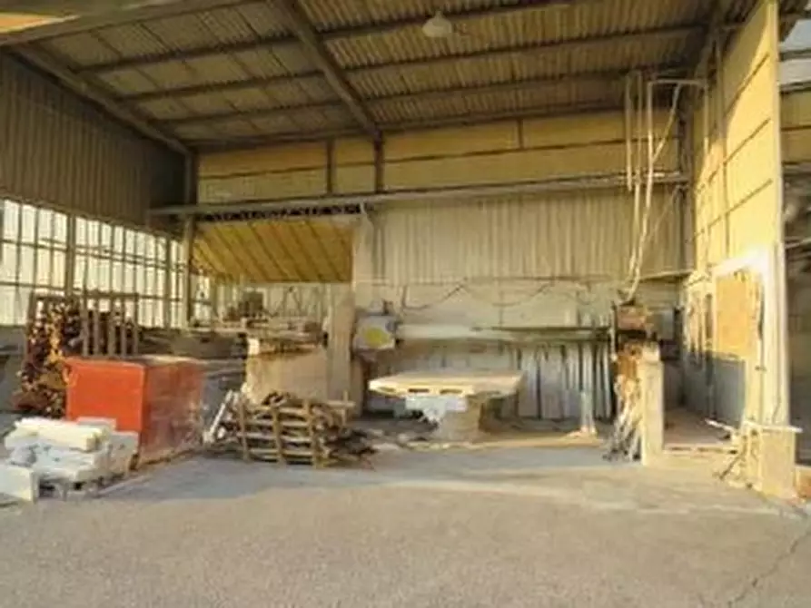 Immagine 19 di Capannone industriale in vendita  in LOCALITA' GAMBERON 17 a Caprino Veronese