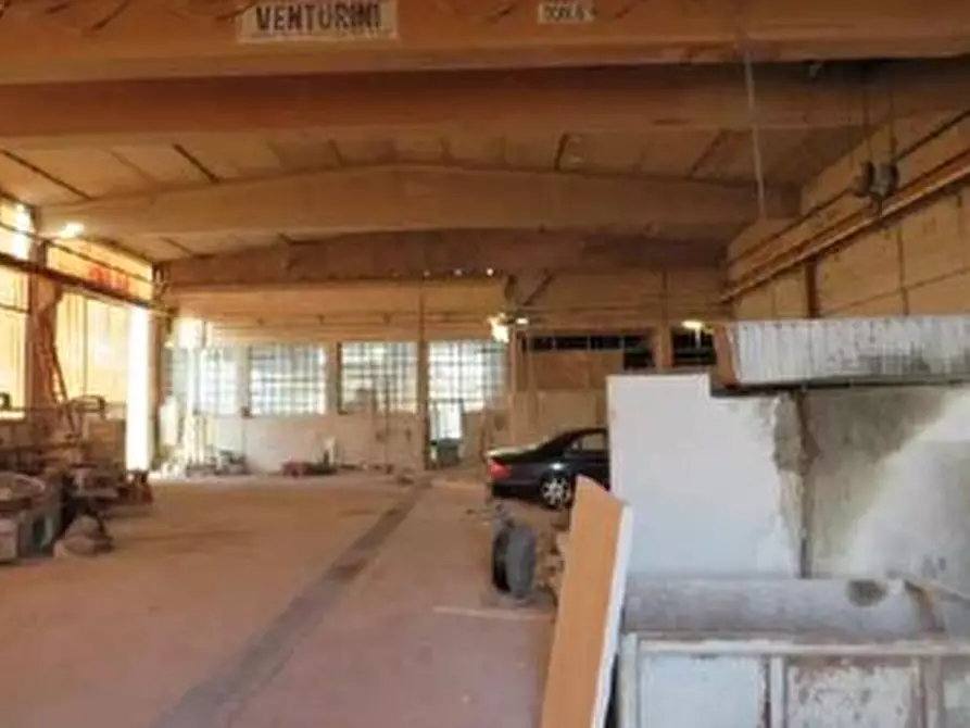 Immagine 22 di Capannone industriale in vendita  in LOCALITA' GAMBERON 17 a Caprino Veronese