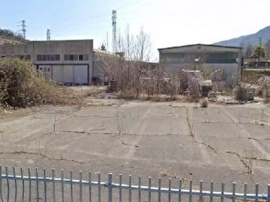 Immagine 3 di Capannone industriale in vendita  in VIA DON CALABRIA 5 a Grezzana