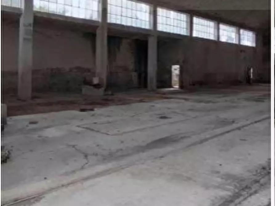 Immagine 10 di Capannone industriale in vendita  in VIA DON CALABRIA 5 a Grezzana