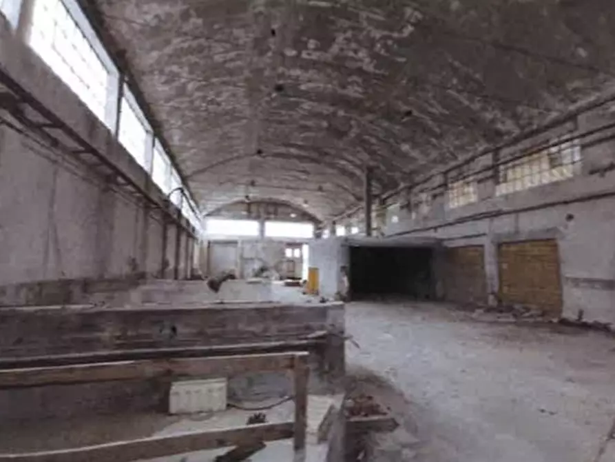 Immagine 19 di Capannone industriale in vendita  in VIA DON CALABRIA 5 a Grezzana