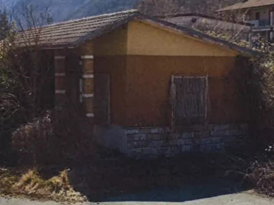 Immagine 32 di Capannone industriale in vendita  in VIA DON CALABRIA 5 a Grezzana