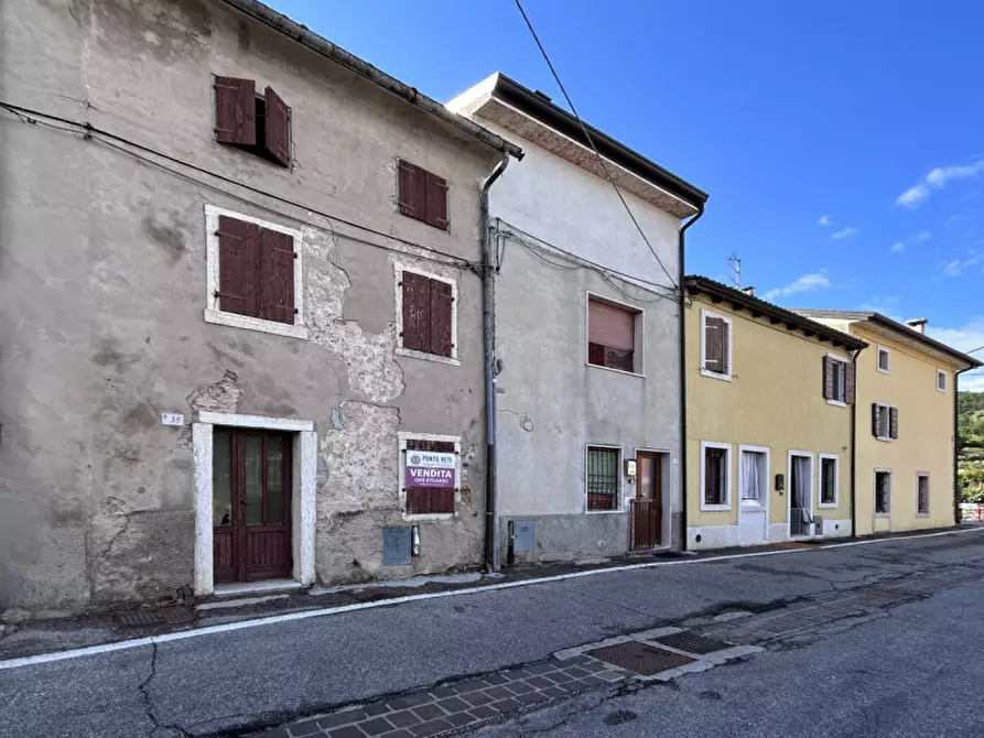 Immagine 1 di Rustico / casale in vendita  in Via Vigo a Rivoli Veronese