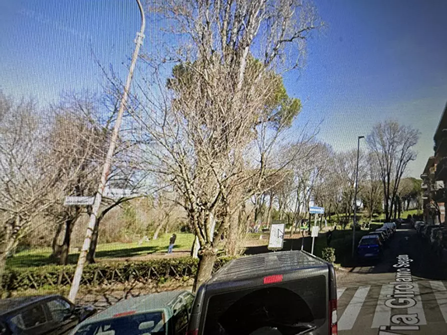 Immagine 4 di Appartamento in vendita  in via carlo conte rossini a Roma