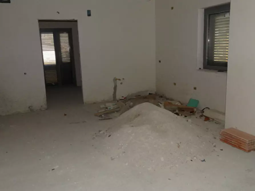 Immagine 5 di Appartamento in vendita  in Via Lucania a Marsicovetere