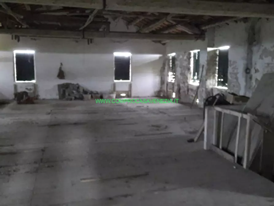 Immagine 10 di Rustico / casale in vendita  in casier a Casier