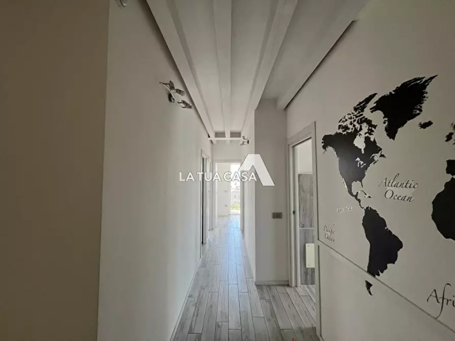 Immagine 6 di Appartamento in vendita  a Verona