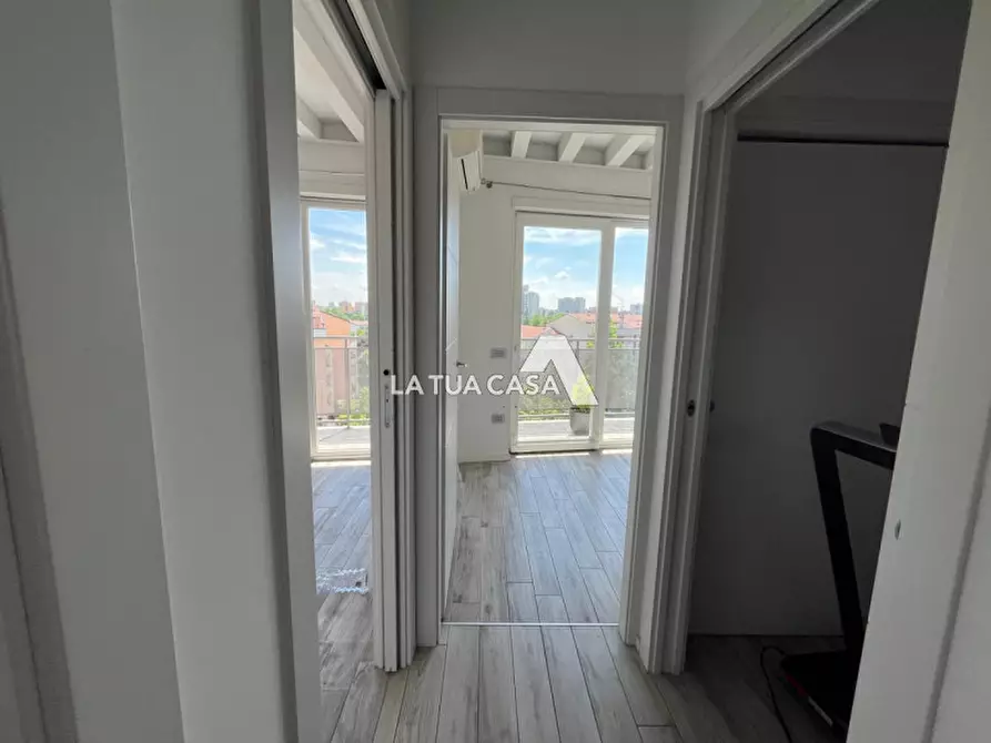 Immagine 7 di Appartamento in vendita  a Verona