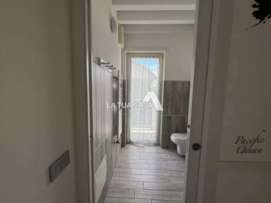 Immagine 9 di Appartamento in vendita  a Verona