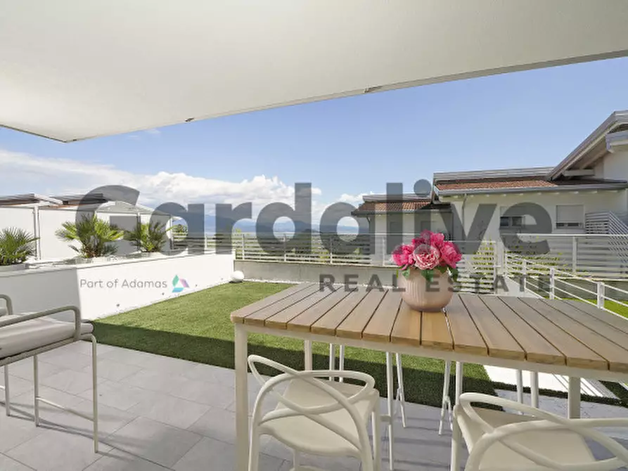 Immagine 2 di Appartamento in vendita  in via Novaglio a Polpenazze Del Garda