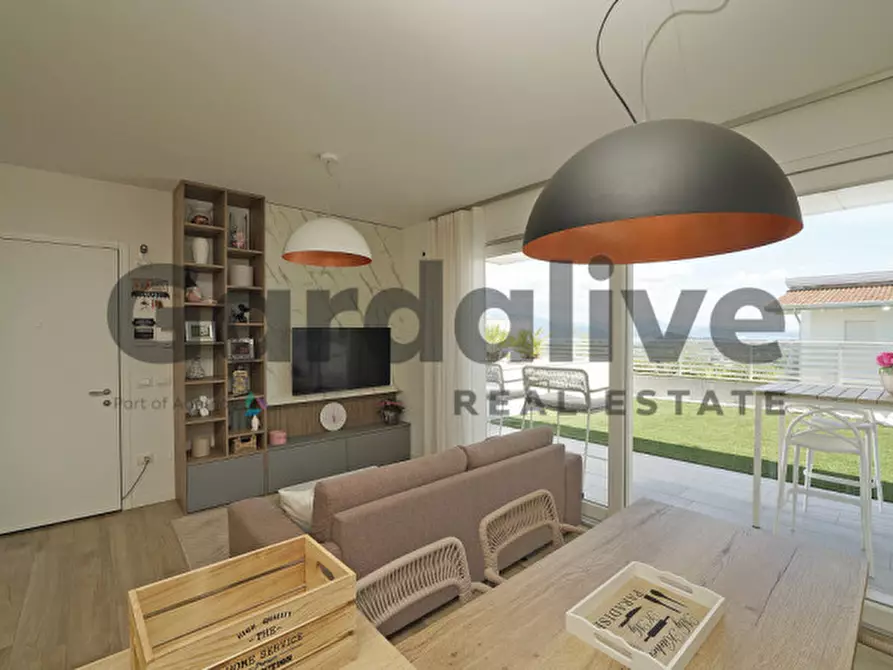 Immagine 8 di Appartamento in vendita  in via Novaglio a Polpenazze Del Garda