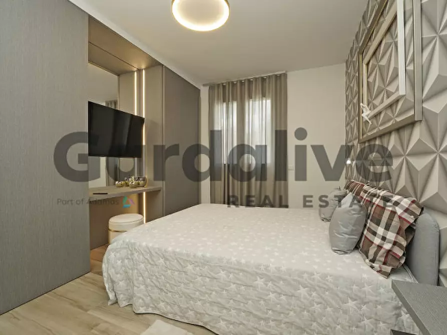 Immagine 24 di Appartamento in vendita  in via Novaglio a Polpenazze Del Garda