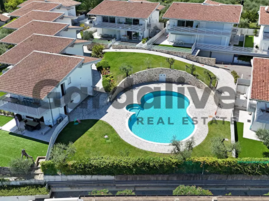 Immagine 51 di Appartamento in vendita  in via Novaglio a Polpenazze Del Garda