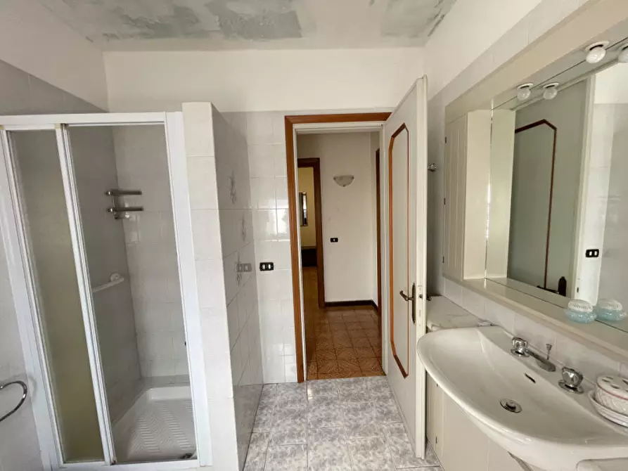 Immagine 41 di Casa indipendente in vendita  a Gonzaga