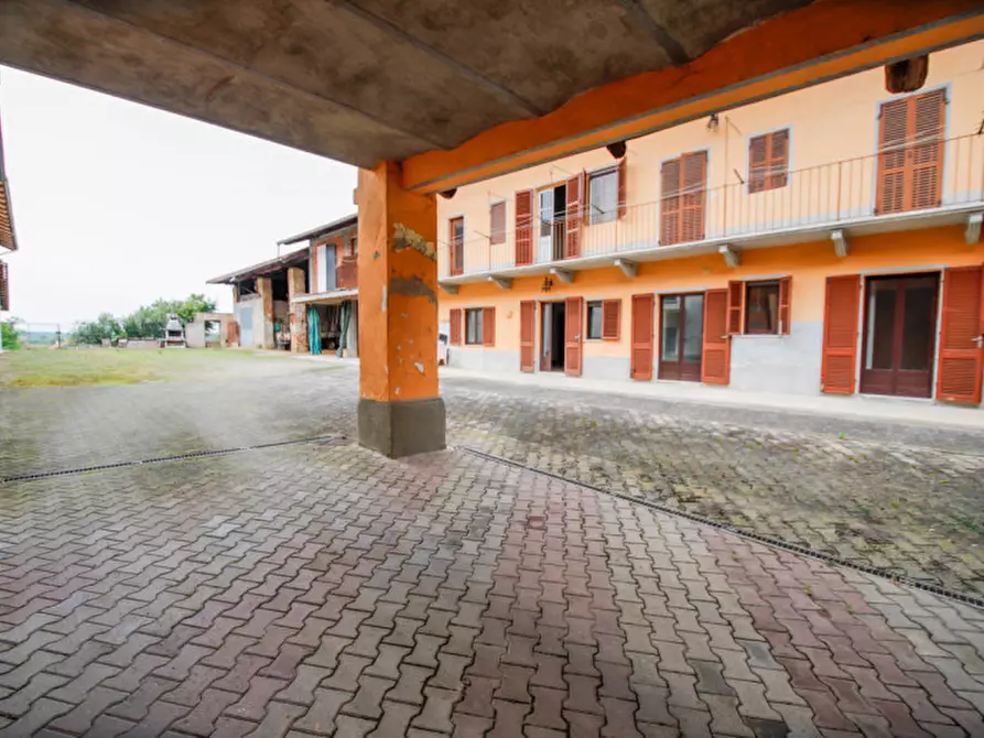 Immagine 2 di Rustico / casale in vendita  in via vittorio emanuele II  28 a Foglizzo