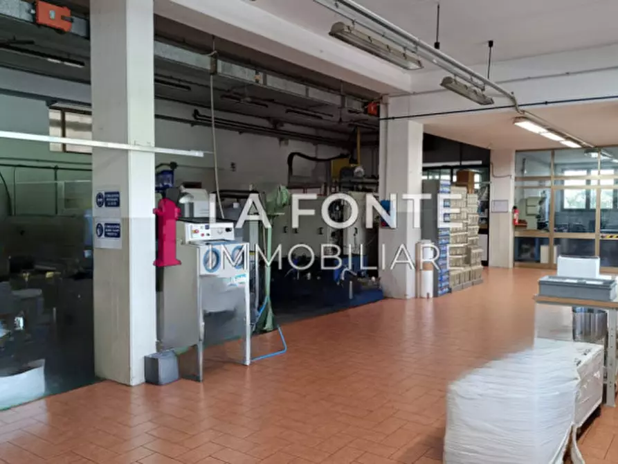 Immagine 2 di Capannone industriale in vendita  in via barbariga a Vigonza