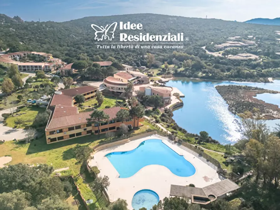 Immagine 22 di Appartamento in vendita  in costa serena a Palau