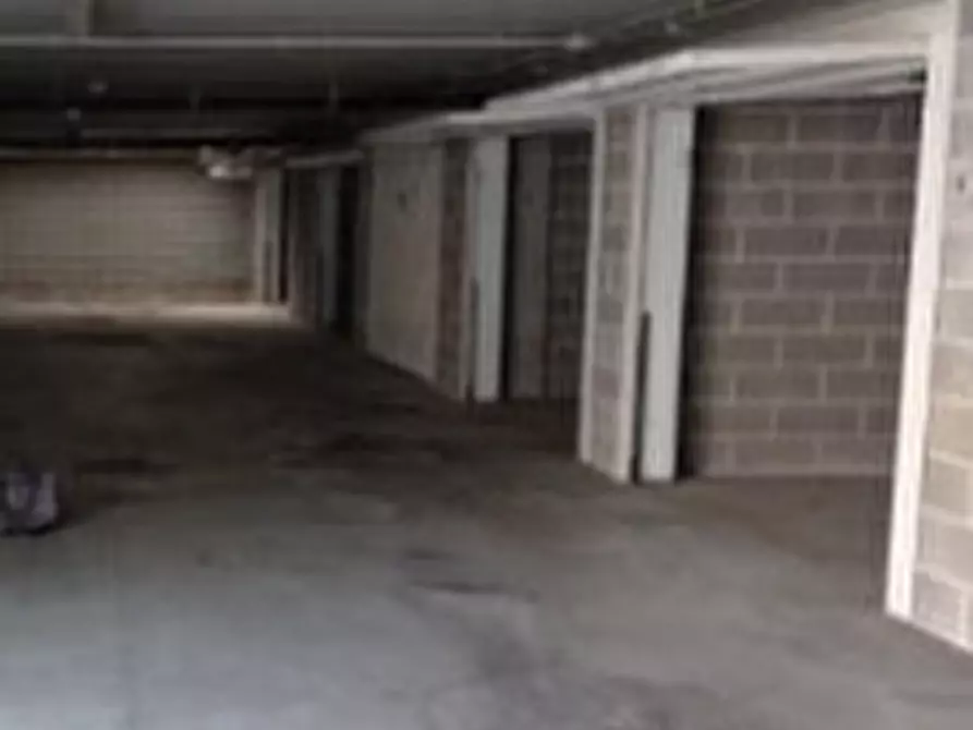 Immagine 6 di Palazzo in vendita  in VIA LUIGI CADORNA a Legnago