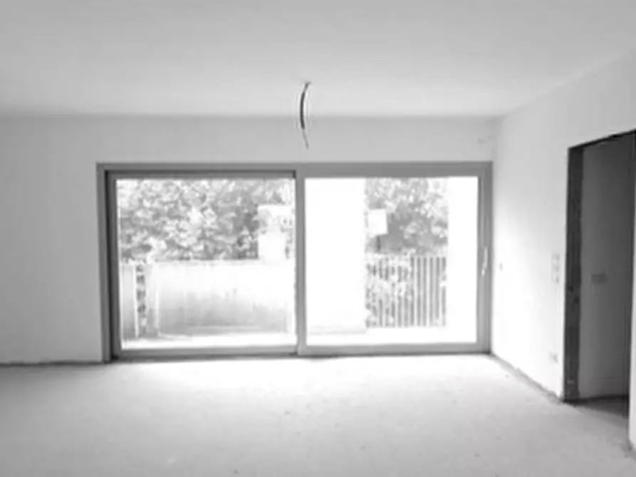 Immagine 16 di Palazzo in vendita  in VIA LUIGI CADORNA a Legnago