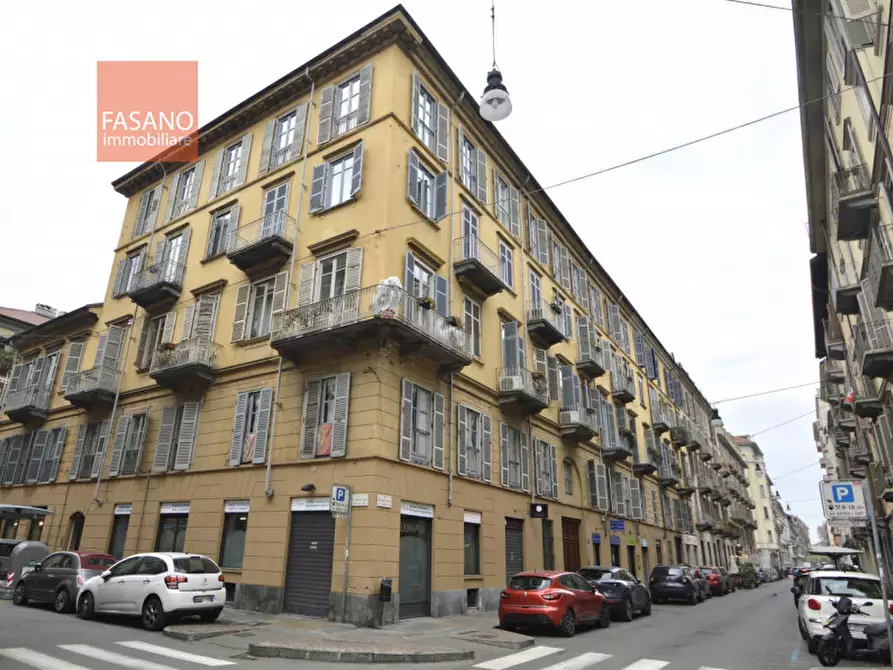 Immagine 1 di Appartamento in affitto  in Via Montevecchio 12 a Torino