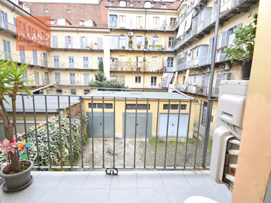 Immagine 18 di Appartamento in affitto  in Via Montevecchio 12 a Torino