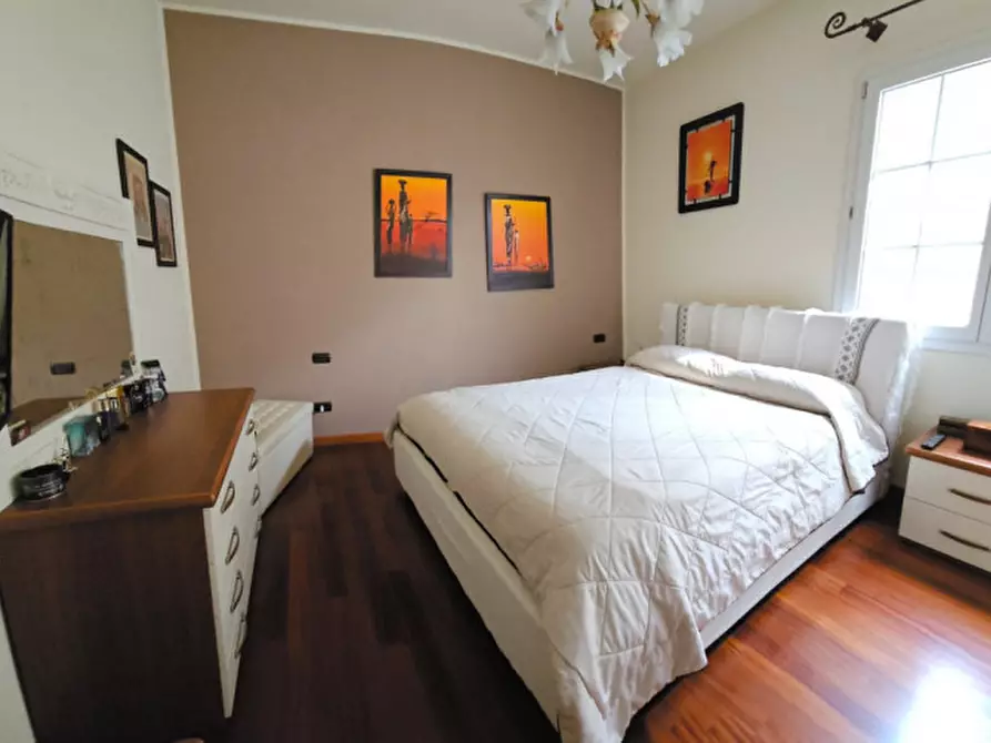 Immagine 5 di Villa in vendita  a Selvazzano Dentro