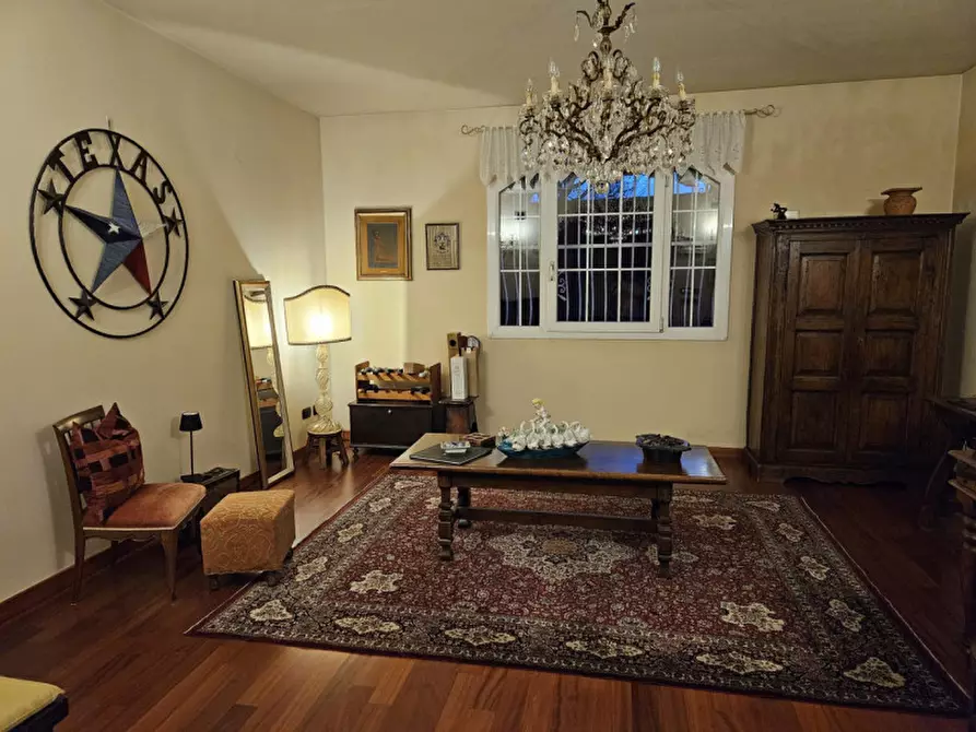 Immagine 6 di Villa in vendita  a Selvazzano Dentro