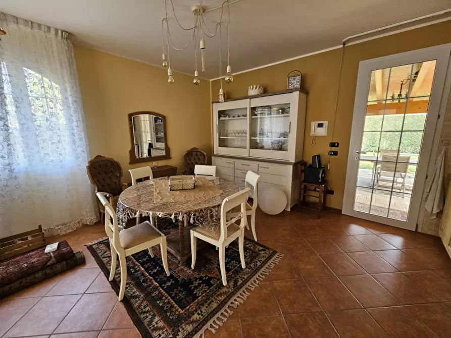 Immagine 12 di Villa in vendita  a Selvazzano Dentro